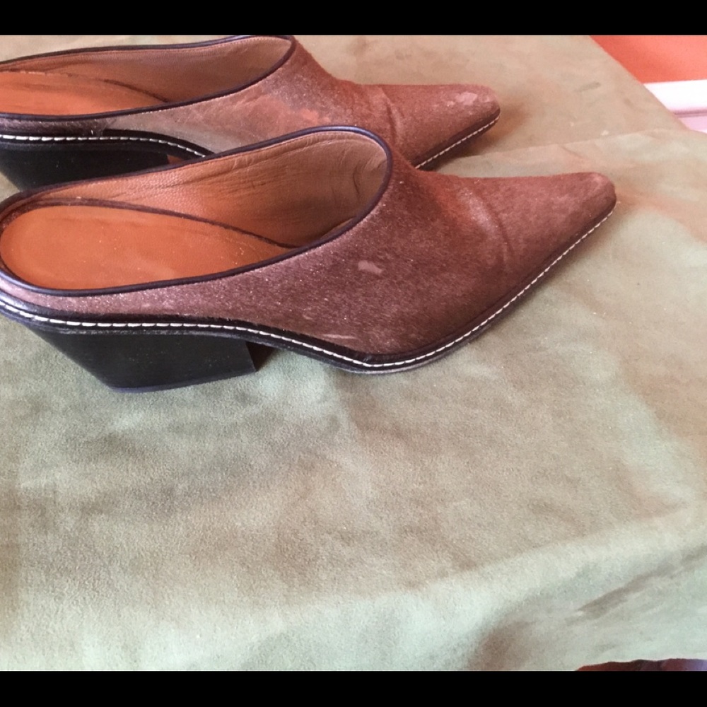 Mules - Picture 4 of 6
